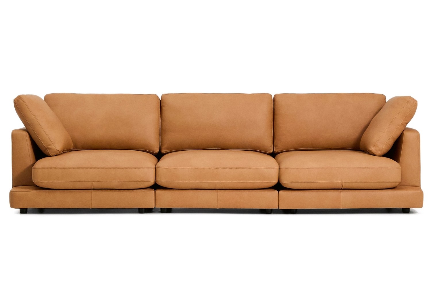 Kave Home Hnědá kožená čtyřmístná pohovka Gala 300 cm